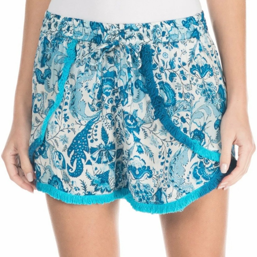 🔥🩴Tolani Silk Chelsea Bird Shorts